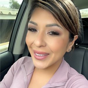 Meet your Posher, Janie